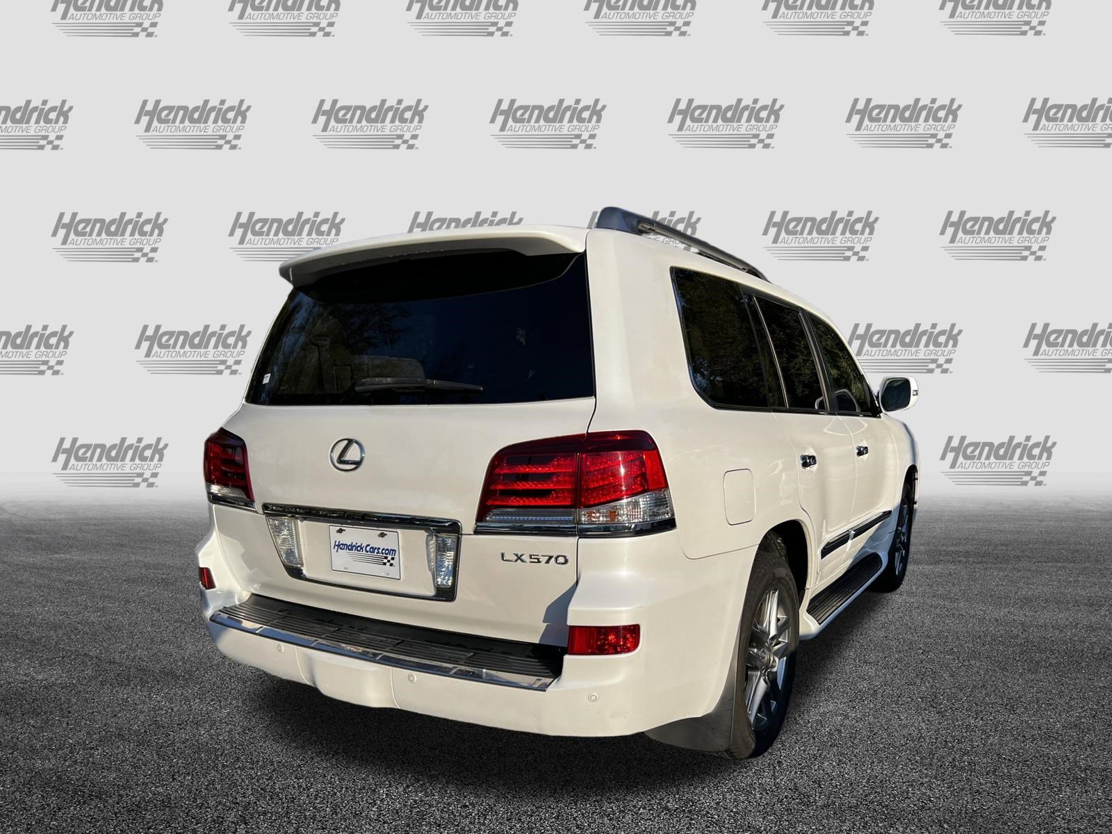 Used 2014 Lexus LX 570 4WD image 9