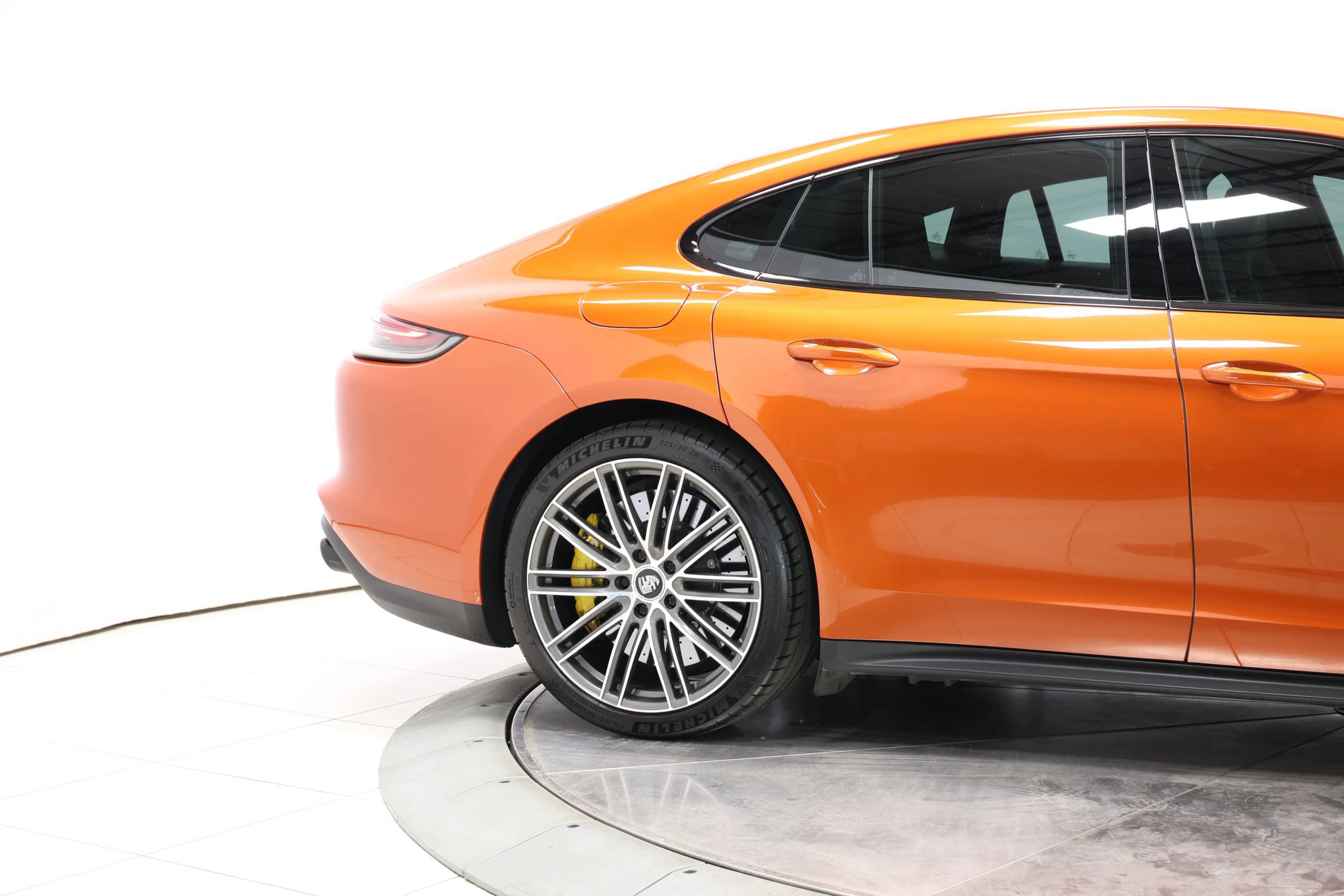 Used 2021 Porsche Panamera Turbo S w/ Premium Package AWD/4WD image 77