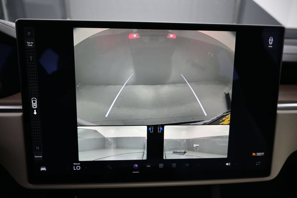 Used 2025 Tesla Model X AWD/4WD image 9