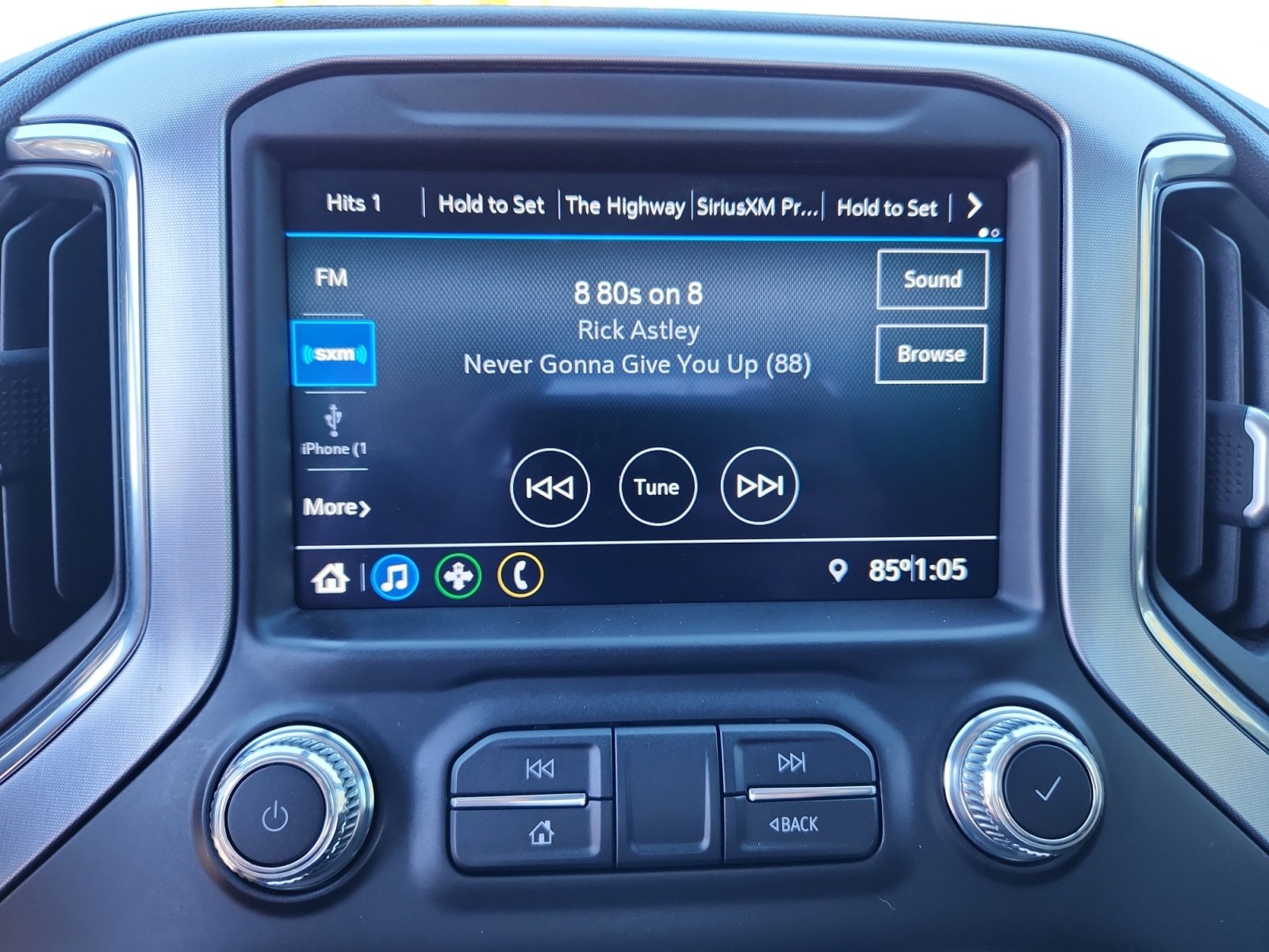 Used 2021 GMC Sierra 1500 Elevation image 28