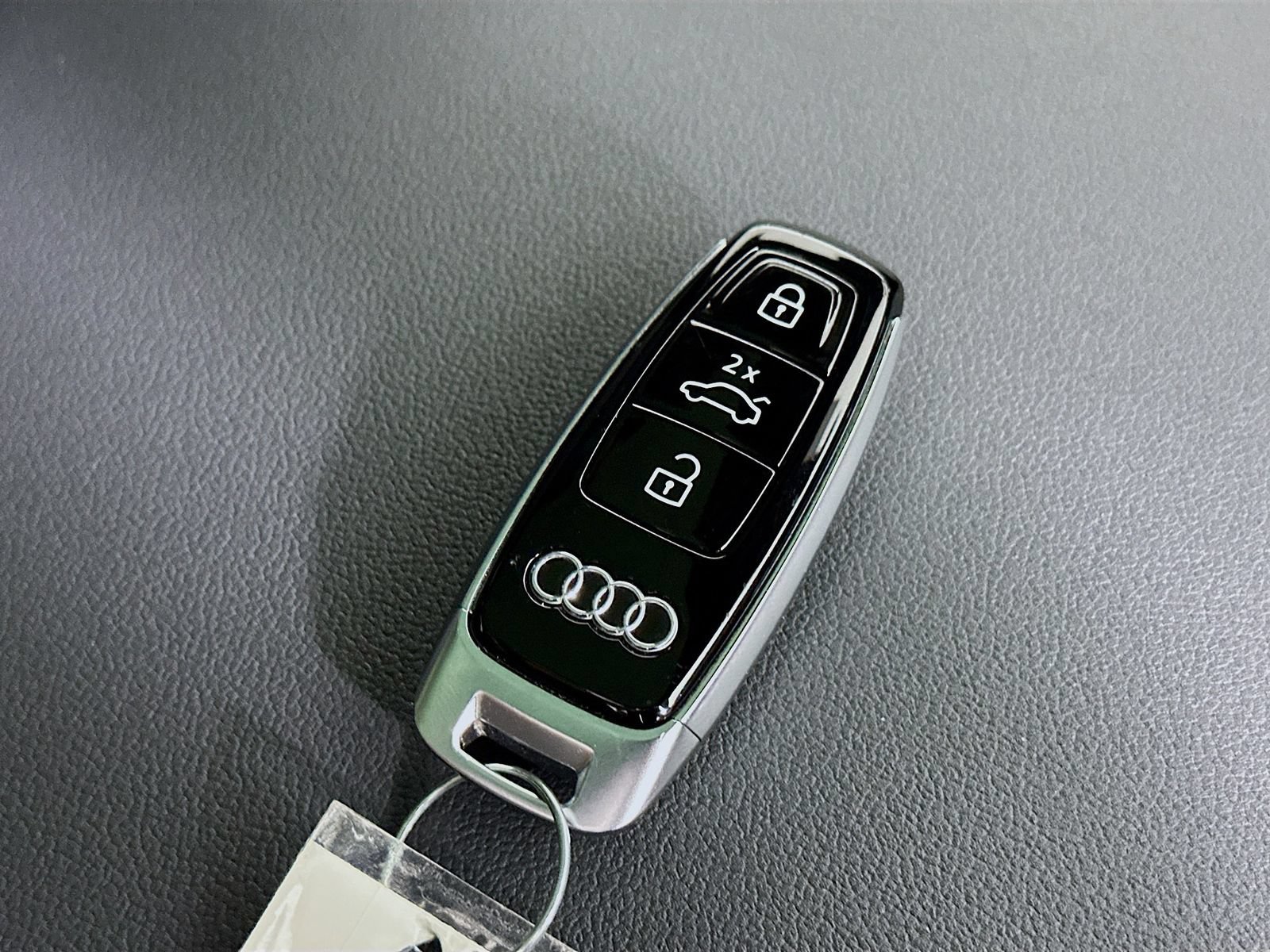 Used 2025 Audi Q7 3.0T Premium Plus w/ Premium Plus Package AWD/4WD image 46