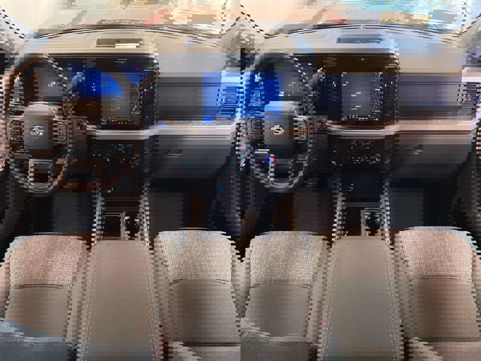 New 2026 Ford F350 XLT w/ XLT Premium Package image 10