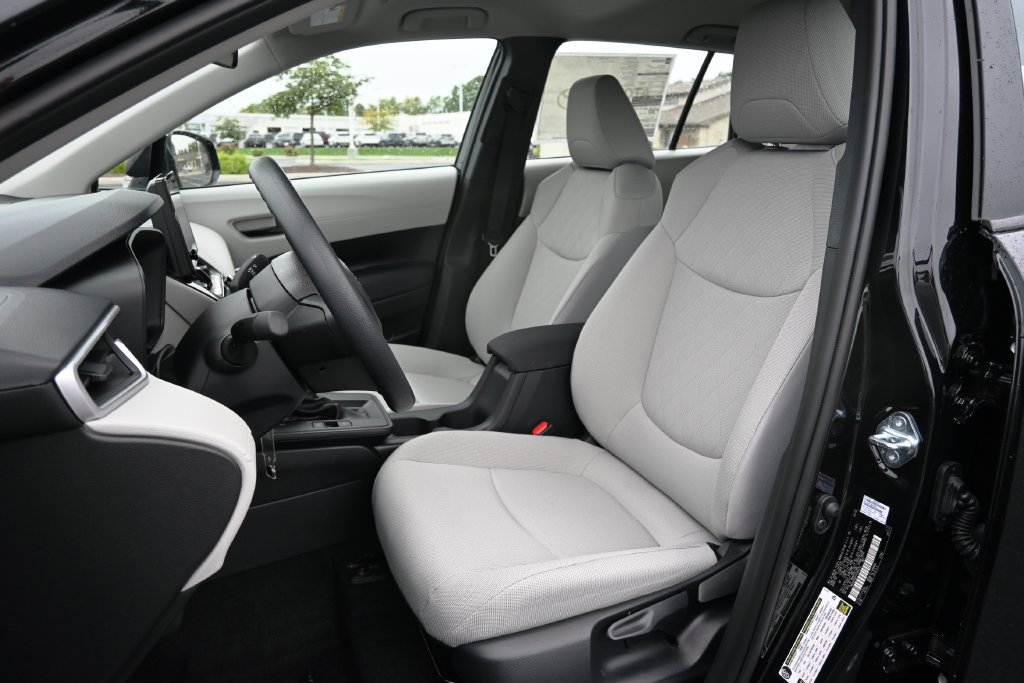 New 2026 Toyota Corolla Cross L AWD/4WD image 10