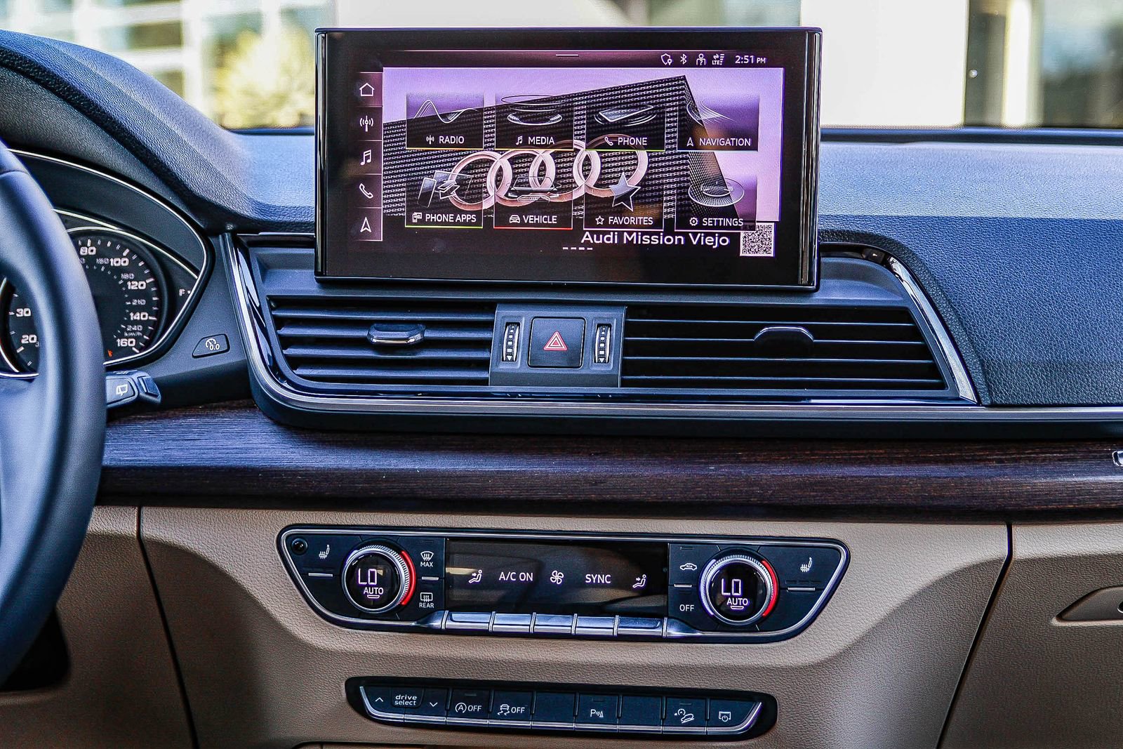 Certified 2023 Audi Q5 2.0T Premium w/ Convenience Package image 15