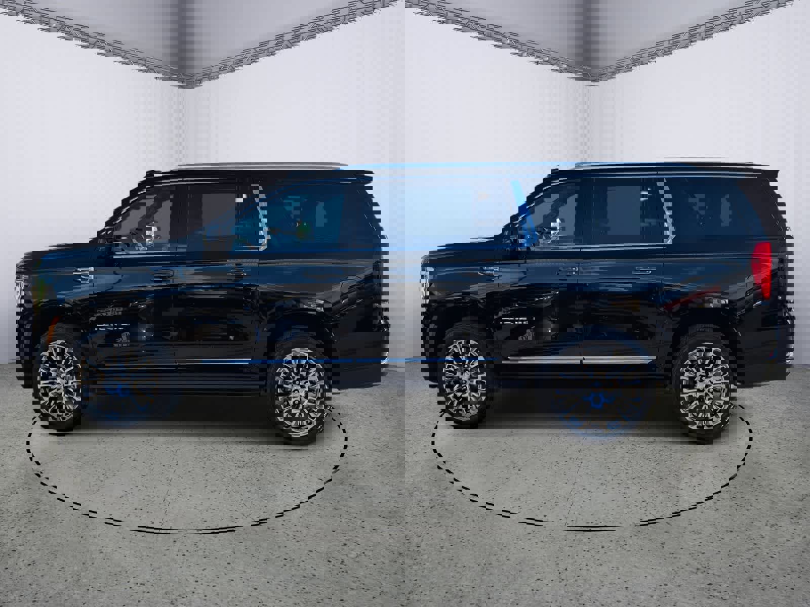 Certified 2025 GMC Yukon XL Denali w/ Sun & Power Step Package image 5