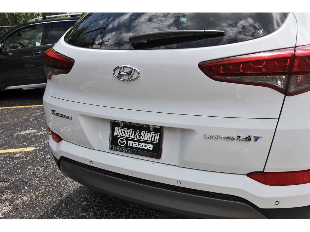 Used 2016 Hyundai Tucson Limited w/ Option Group 03 FWD image 5