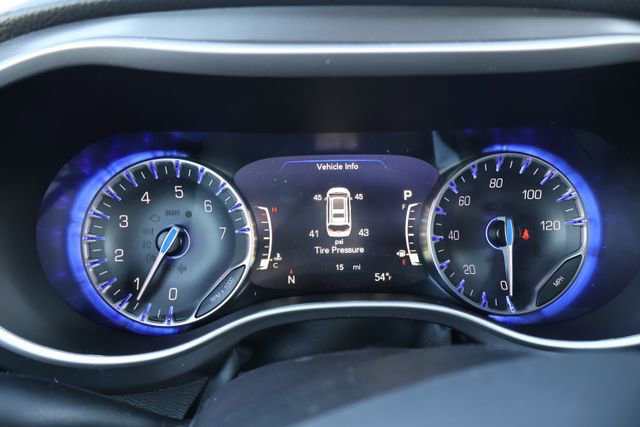 New 2026 Chrysler Pacifica Select image 17