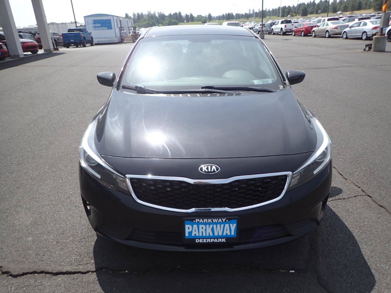 Used 2017 Kia Forte LX FWD image 8