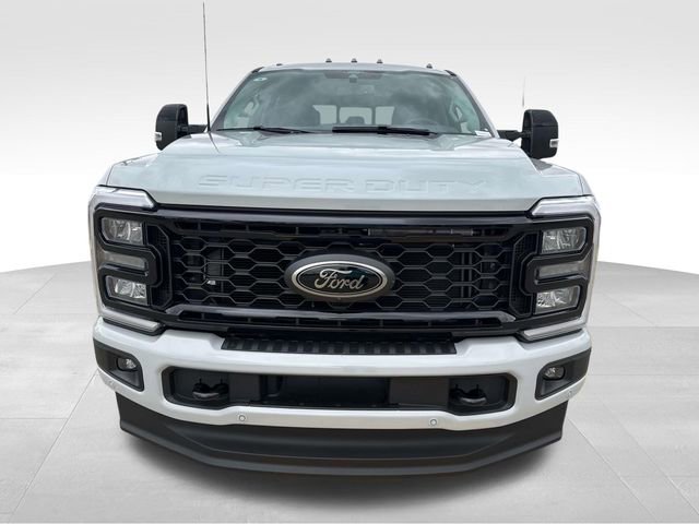 New 2026 Ford F250 Lariat w/ Black Appearance Package image 2