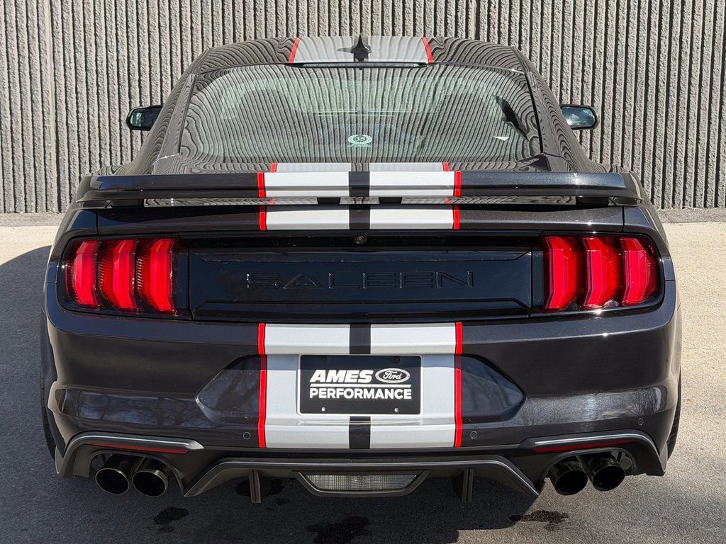 Used 2022 Ford Mustang GT Premium image 5