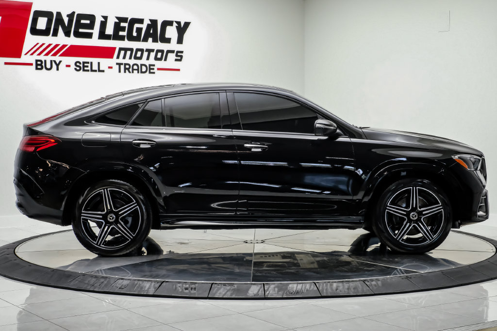 Used 2025 Mercedes-Benz GLE 450 4MATIC Coupe image 9
