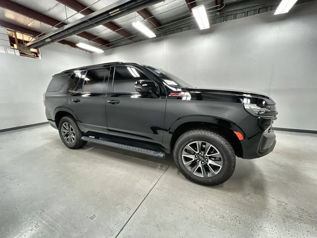 Certified 2022 Chevrolet Tahoe Z71 w/ Luxury Package AWD/4WD image 9