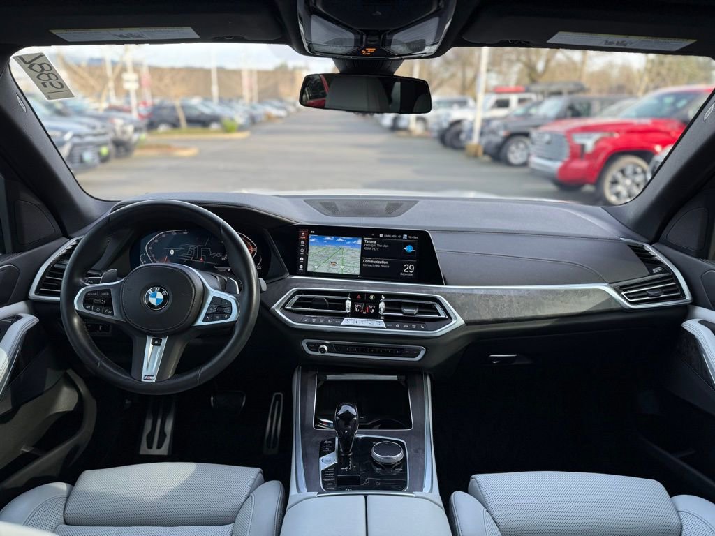 Used 2023 BMW X5 xDrive40i w/ M Sport Package image 46