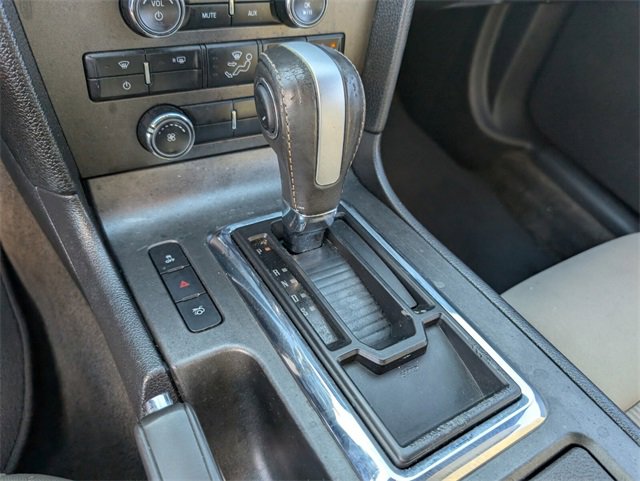 Used 2014 Ford Mustang Convertible image 20