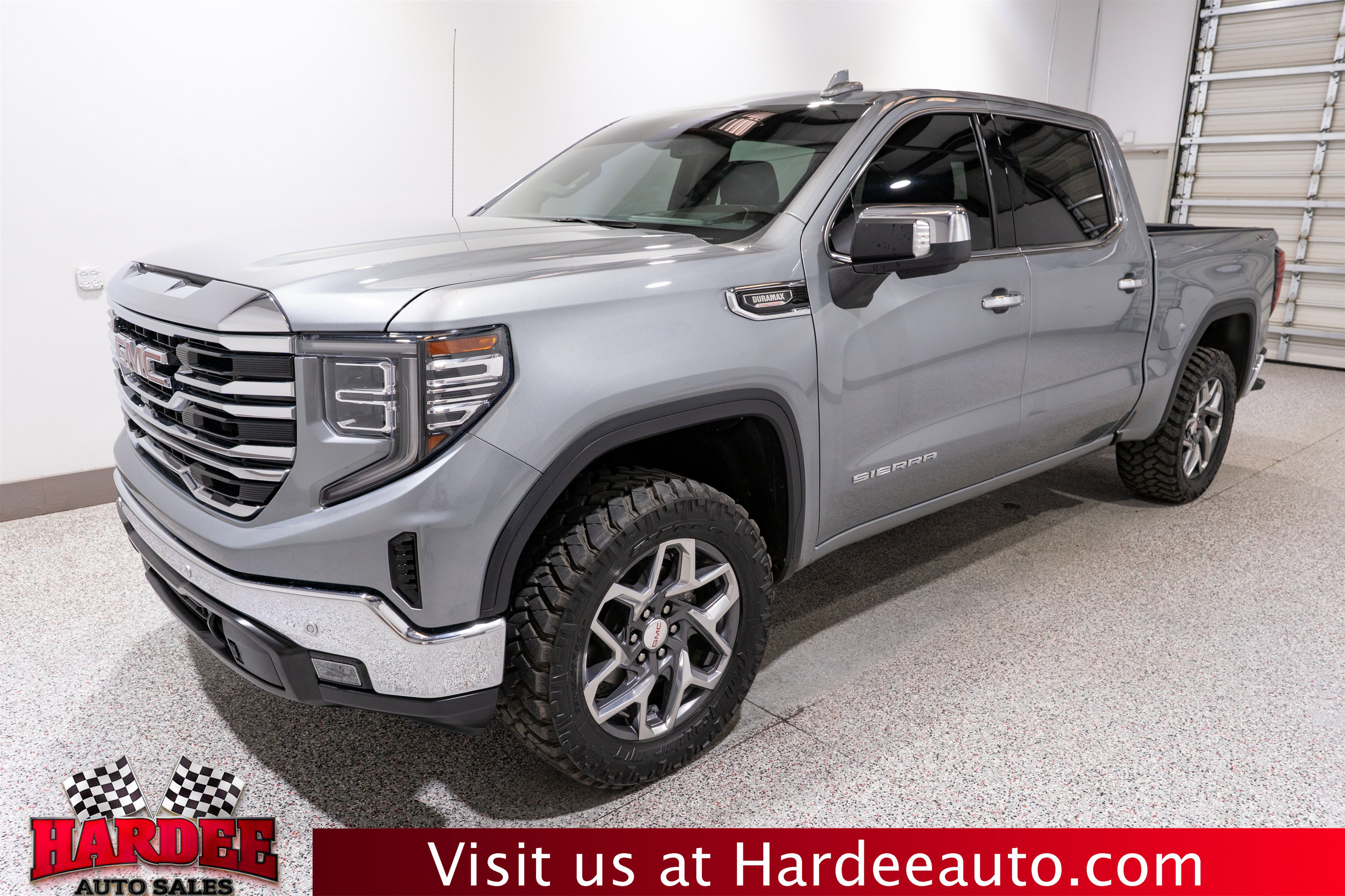 Used 2023 GMC Sierra 1500 SLT w/ SLT Premium Plus Package AWD/4WD video 2