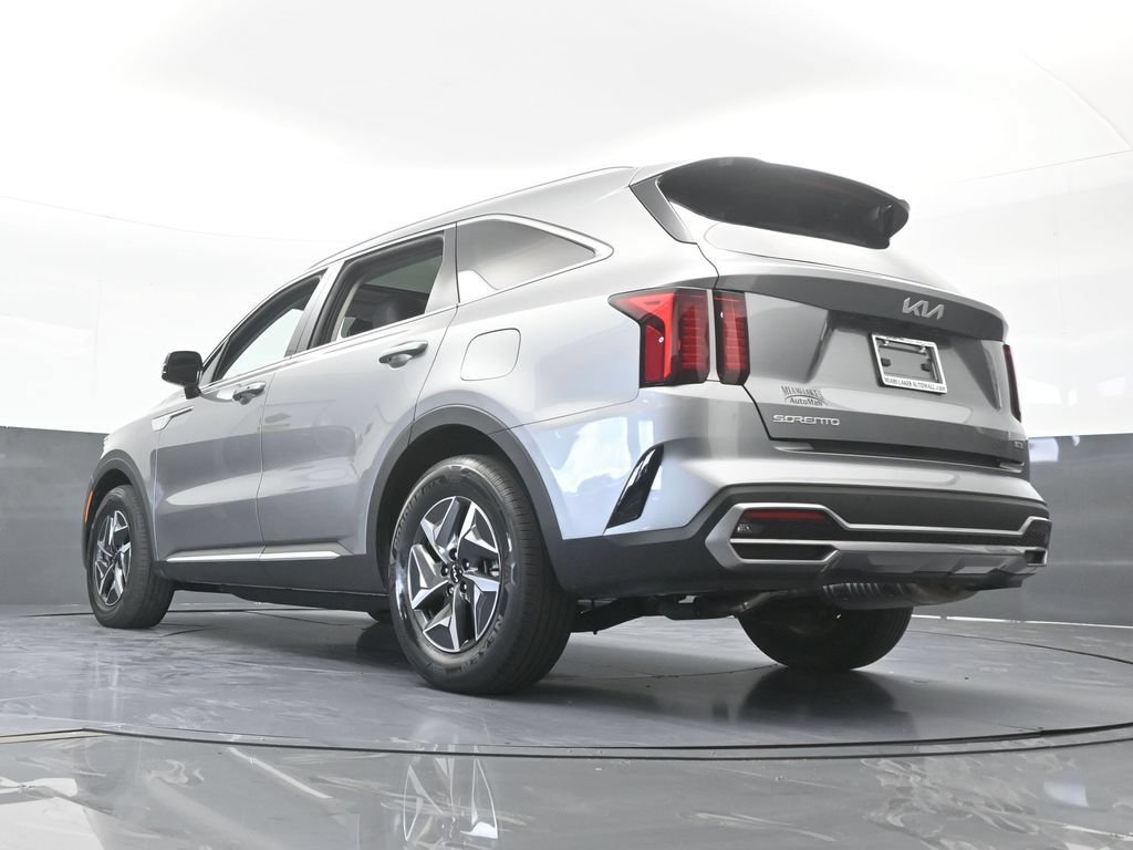 Used 2023 Kia Sorento EX w/ Panoramic Sunroof Package FWD image 64