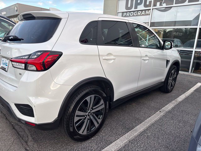 Used 2021 Mitsubishi Outlander Sport SE FWD image 17