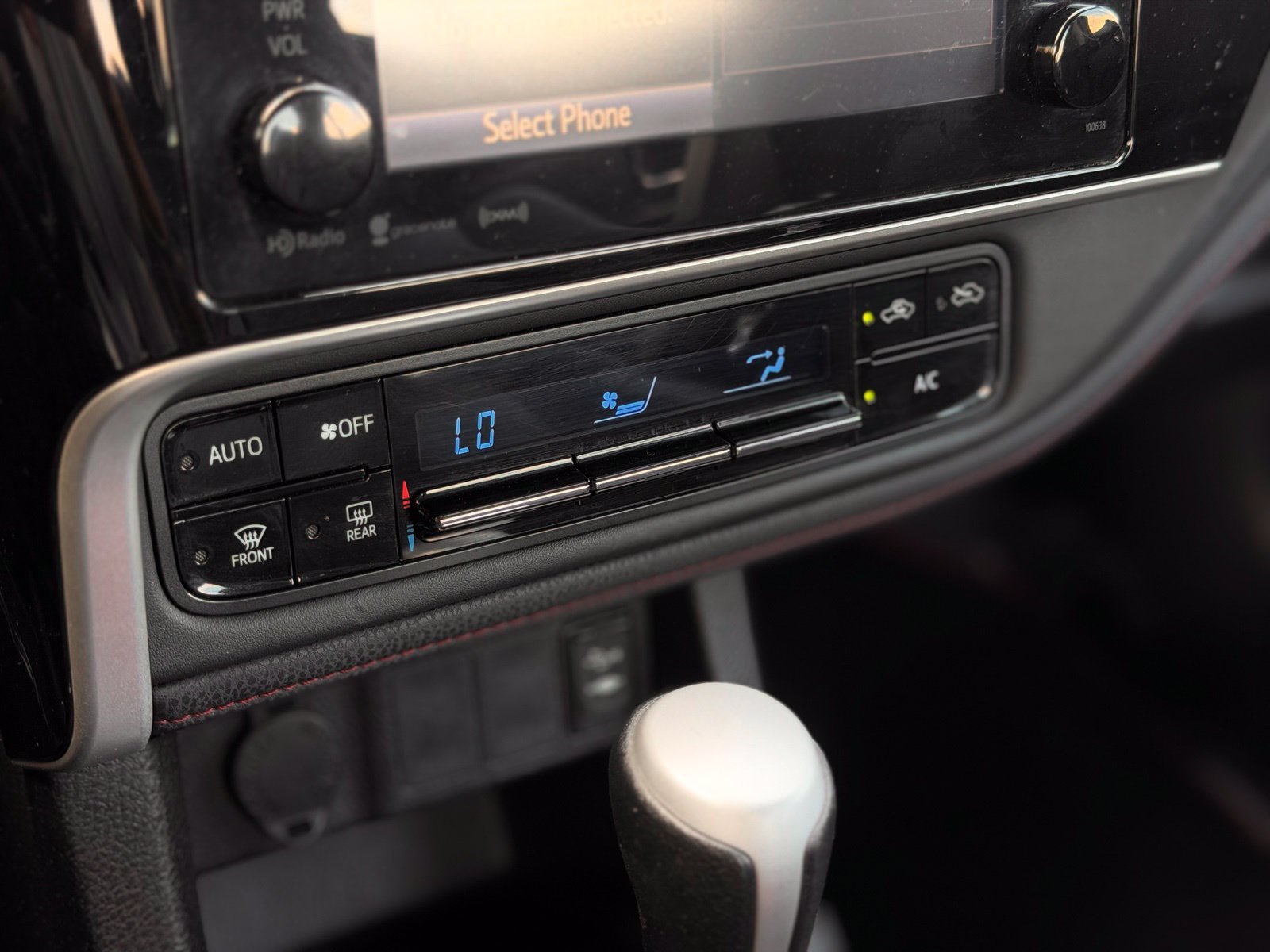 Used 2017 Toyota Corolla SE 50th Anniversary FWD image 36