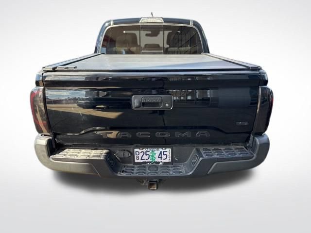 Used 2020 Toyota Tacoma TRD Off-Road image 6