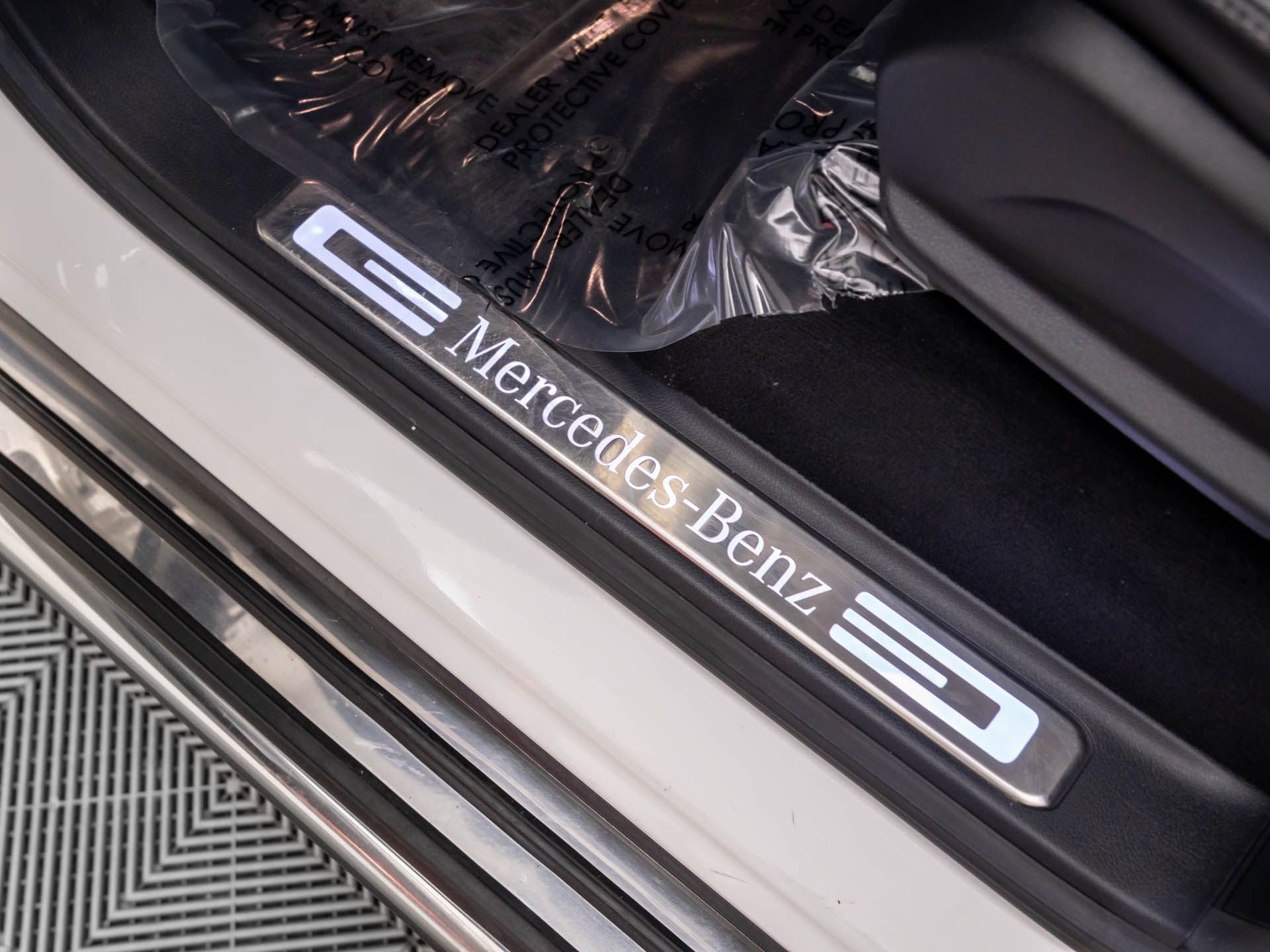 Used 2019 Mercedes-Benz G 550 G 550 w/ Exclusive Interior Package image 13