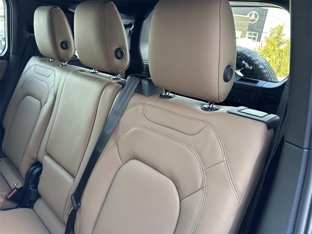 New 2026 Land Rover Defender 110 S image 13