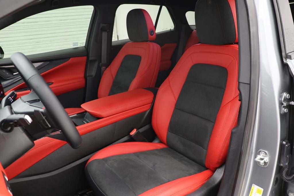 Used 2024 Chevrolet Blazer EV RS AWD/4WD image 17