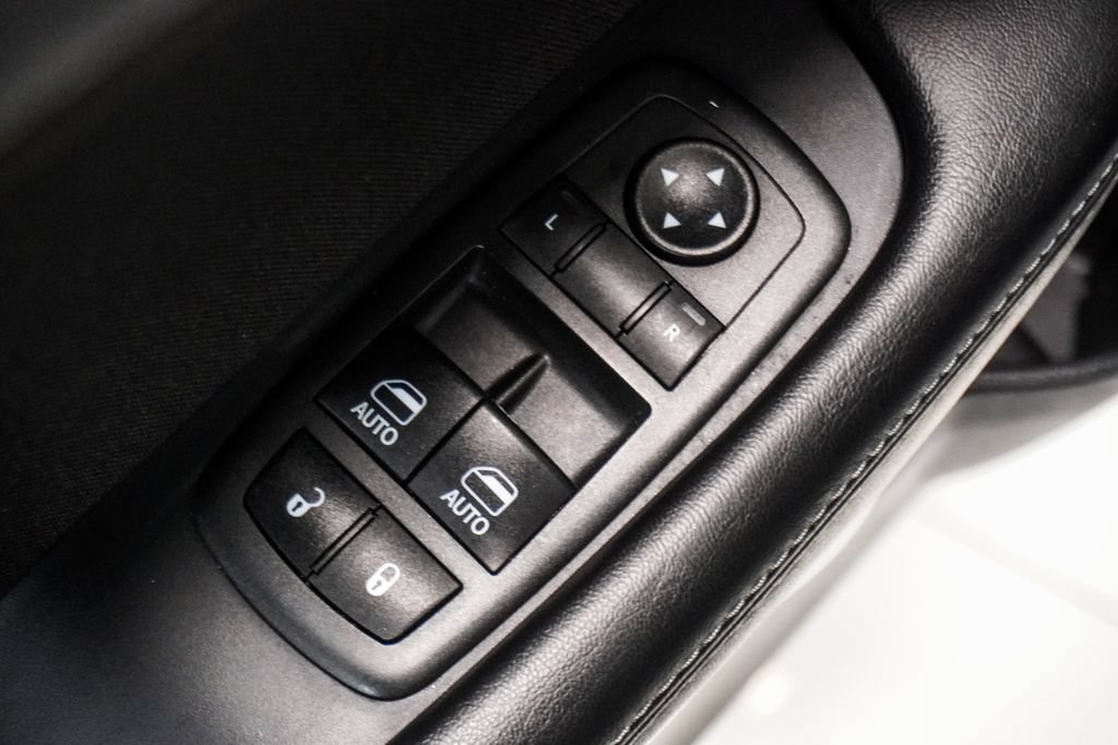 Used 2021 Dodge Challenger R/T Scat Pack RWD image 15