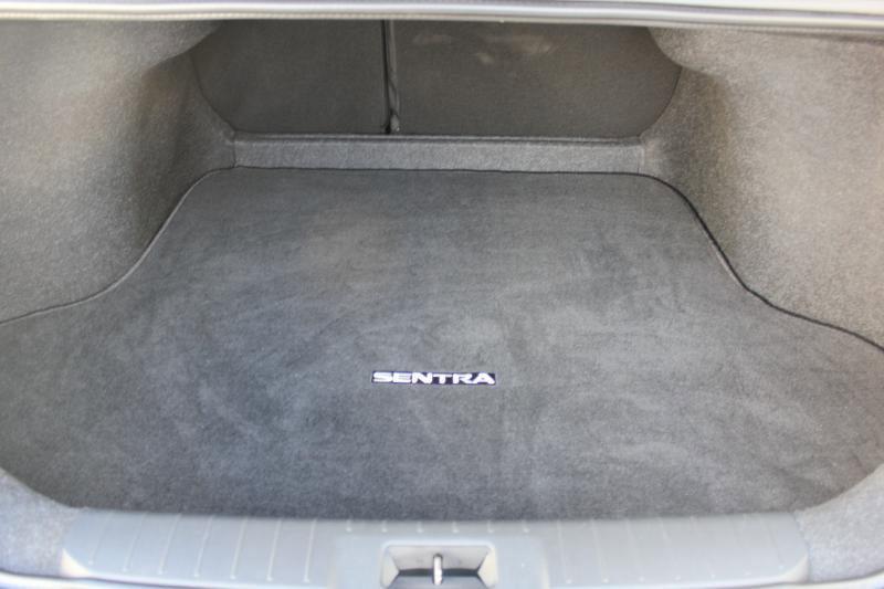 Used 2022 Nissan Sentra SV image 13