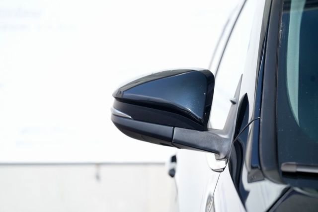 Used 2017 Toyota Highlander Limited image 9