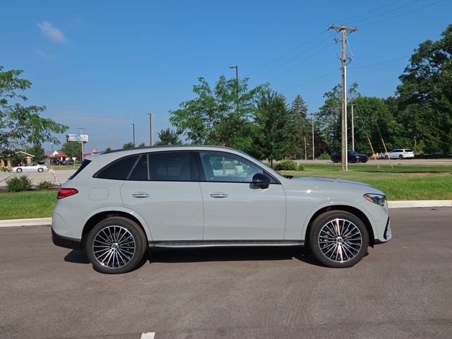 New 2026 Mercedes-Benz GLC 300 4MATIC image 2