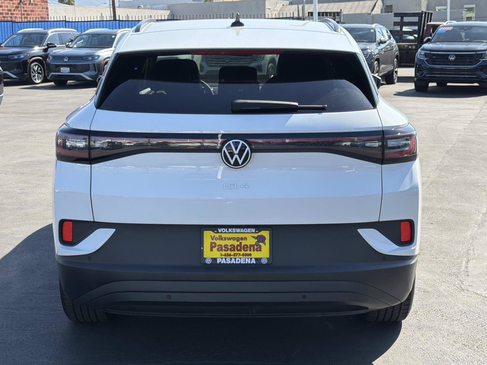 Certified 2024 Volkswagen ID.4 2WD image 4