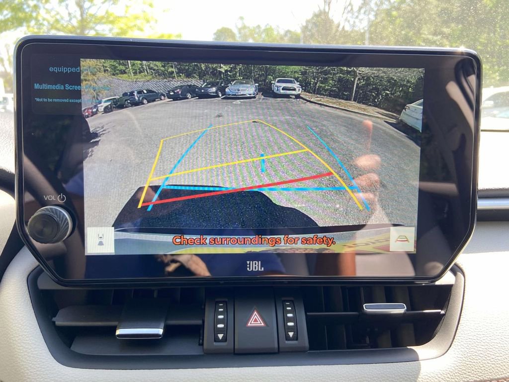 Used 2025 Toyota RAV4 Limited FWD image 25