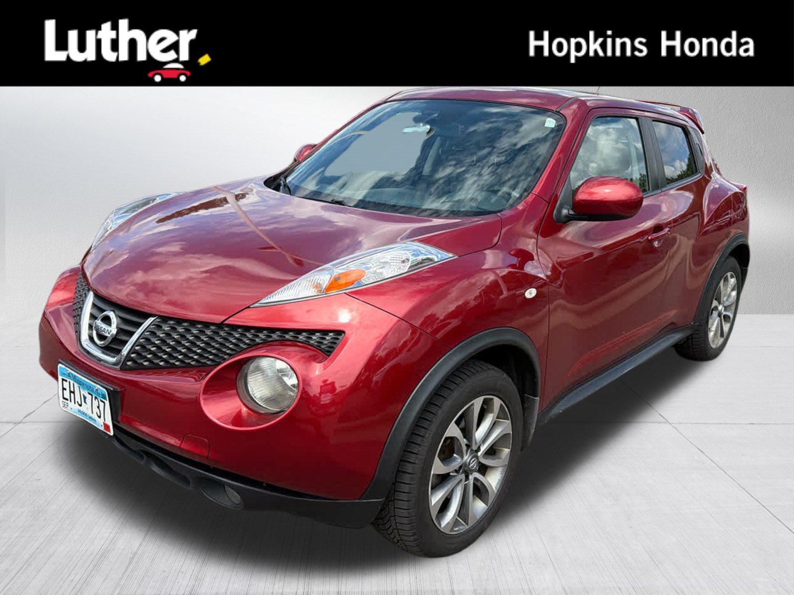 Used 2013 Nissan Juke SL w/ Sport Pkg AWD/4WD image 1