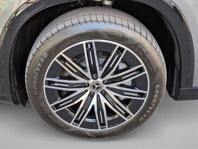 Used 2023 Mercedes-Benz EQS 580 4MATIC SUV image 24