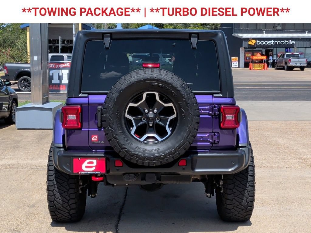 Used 2023 Jeep Wrangler Unlimited Rubicon AWD/4WD image 7