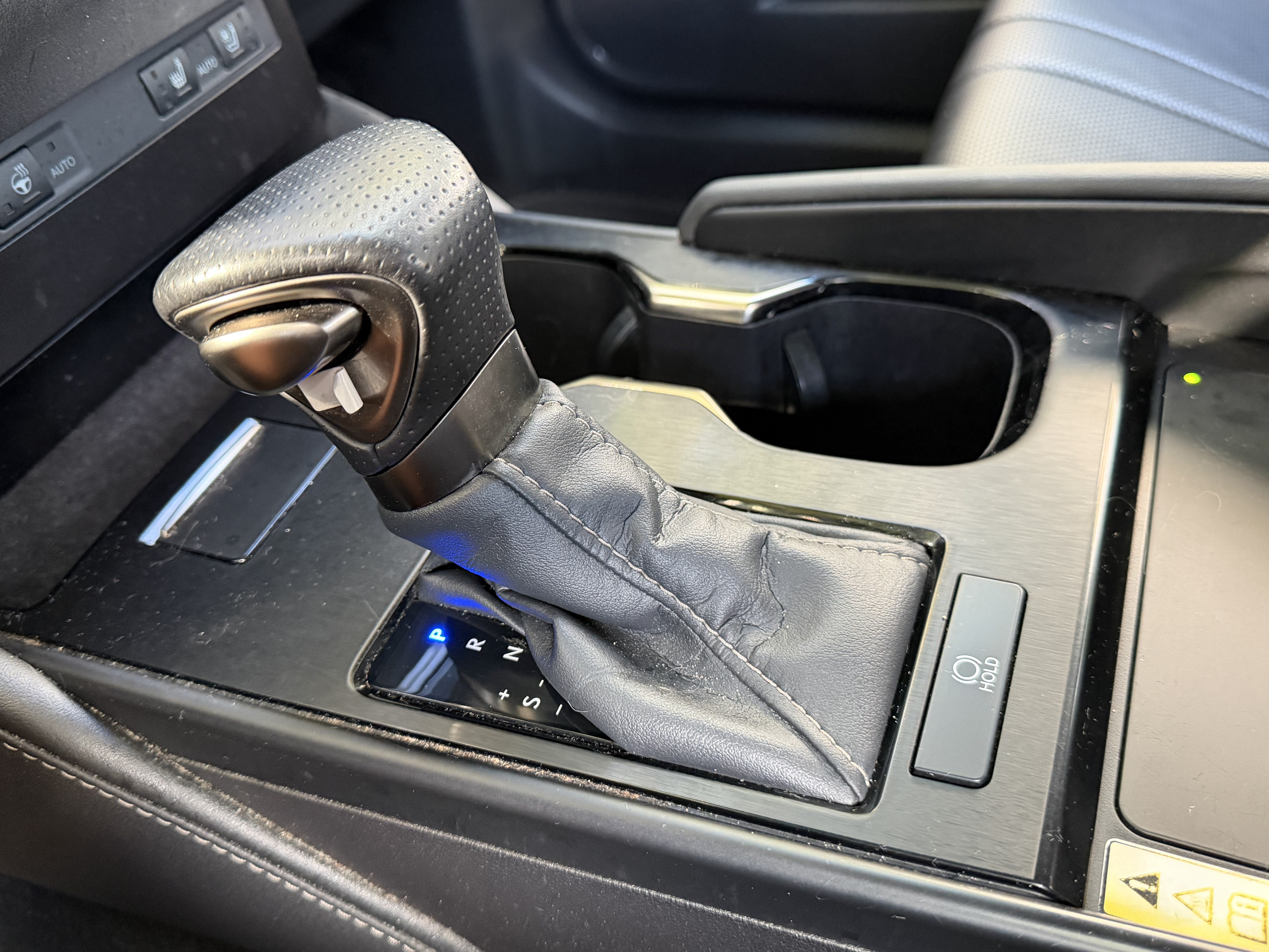 Certified 2023 Lexus ES 350 F Sport w/ Accessory Package (Z2) FWD image 25