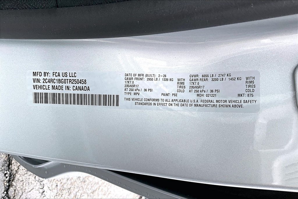 Certified 2026 Chrysler Pacifica Select FWD image 33