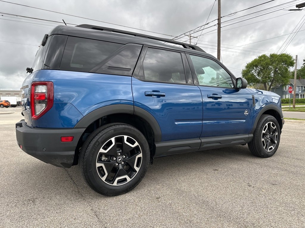 Used 2023 Ford Bronco Sport Outer Banks image 6