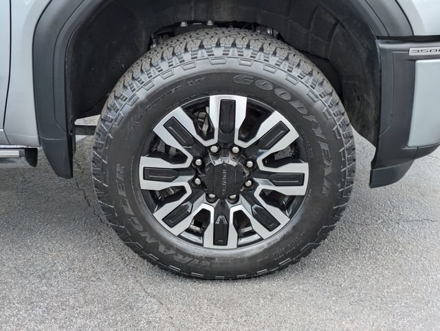 Used 2025 GMC Sierra 3500 Denali Ultimate AWD/4WD image 12