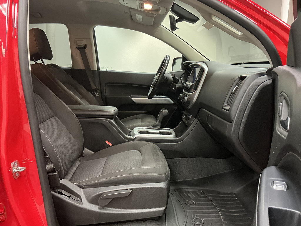 Used 2020 Chevrolet Colorado LT AWD/4WD image 30