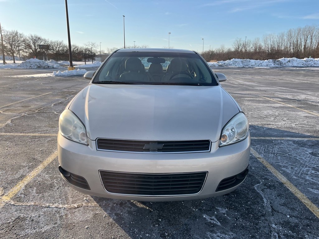 Used 2011 Chevrolet Impala LT w/ Luxury Edition Package image 8