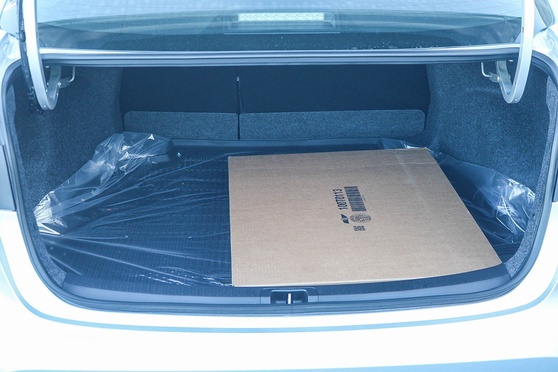 New 2027 Toyota Corolla LE w/ LE Premium Package FWD image 13
