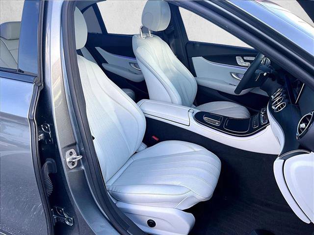 Used 2022 Mercedes-Benz E 450 4MATIC Sedan image 9