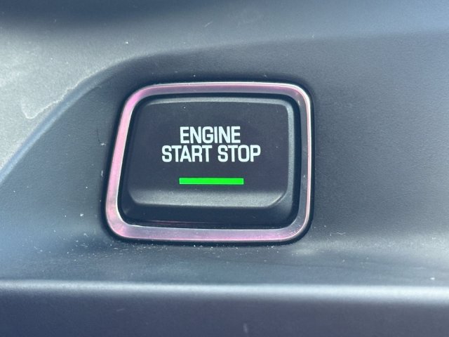 Used 2022 Chevrolet Camaro LT w/ Technology Package RWD image 30