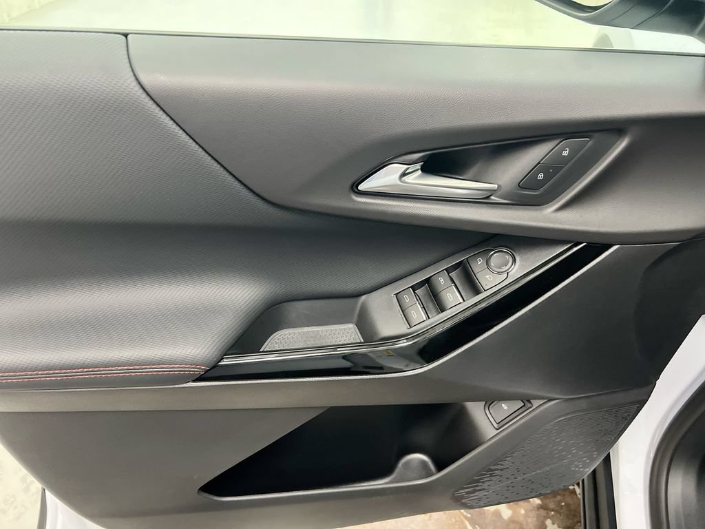 New 2027 Chevrolet Equinox RS AWD/4WD image 21