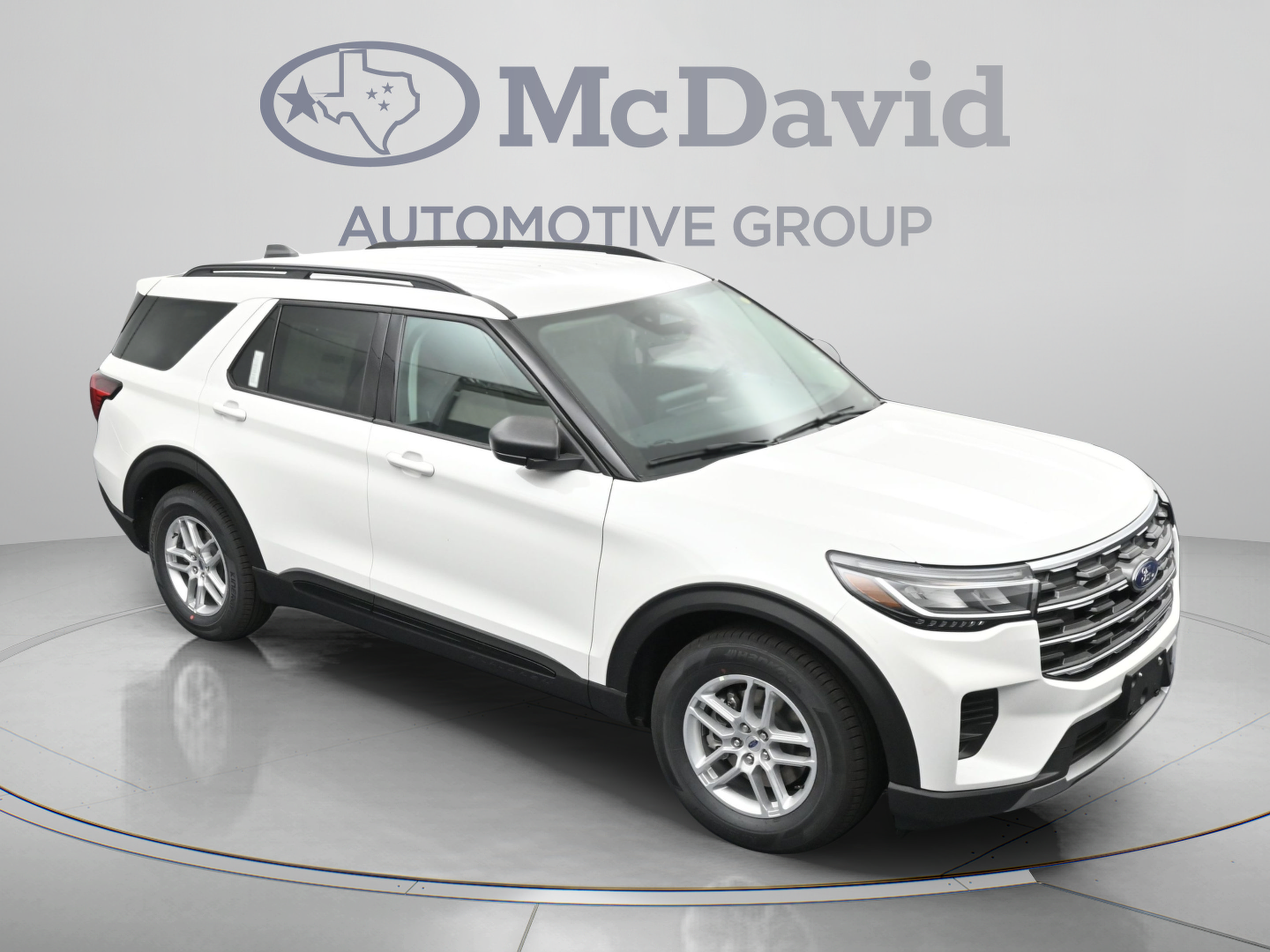 New 2026 Ford Explorer Active RWD image 18