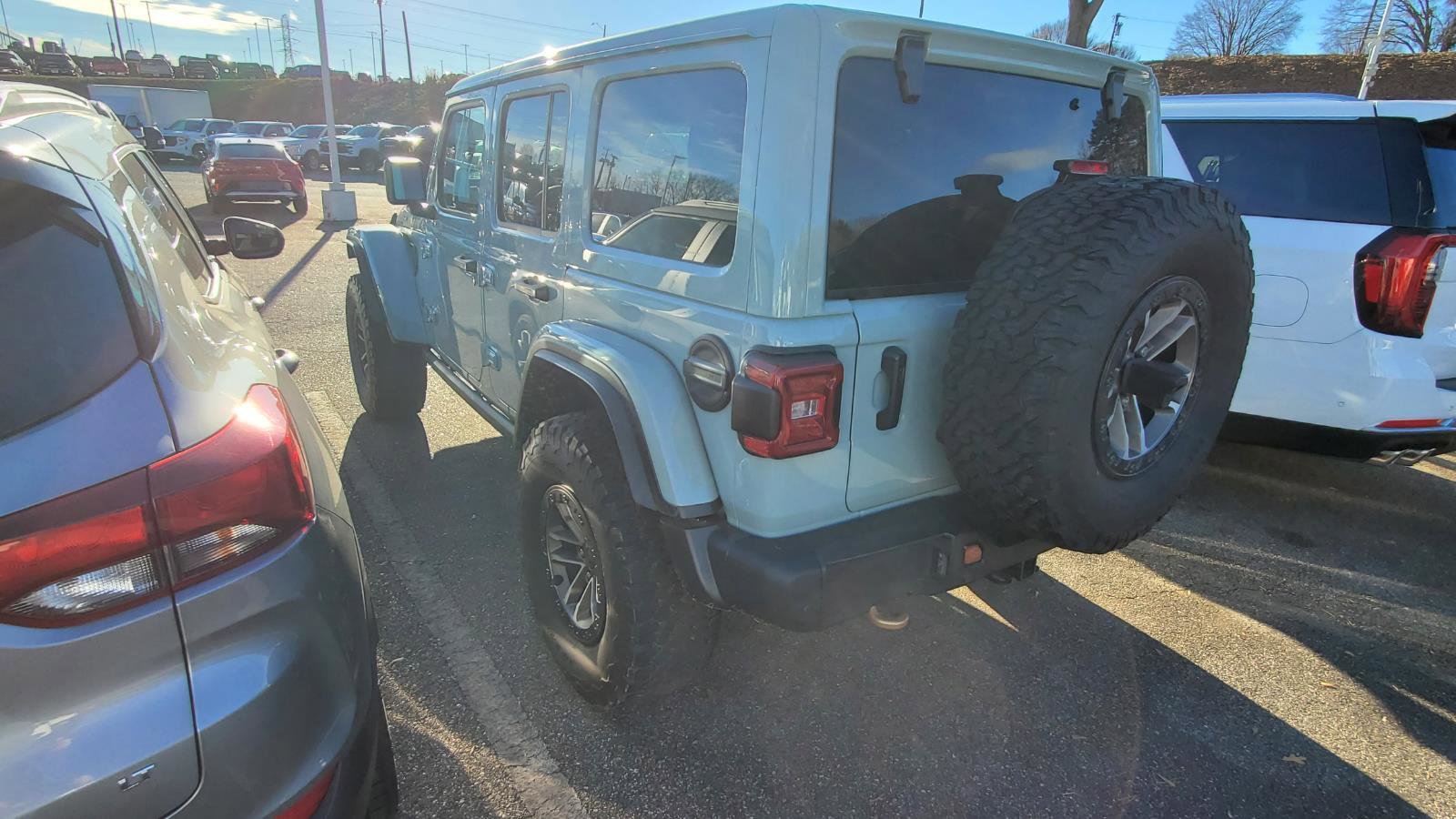 Used 2024 Jeep Wrangler Unlimited Rubicon 392 image 8