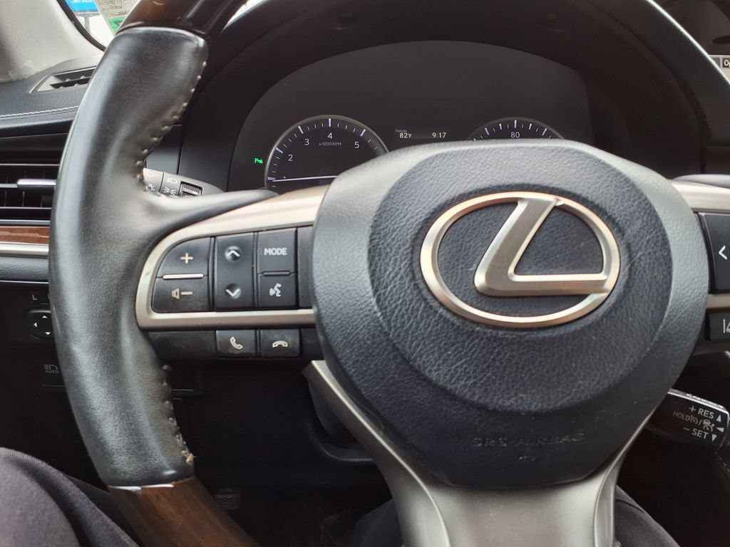 Used 2016 Lexus ES 350 w/ Luxury Package w/Wood Trim FWD image 20
