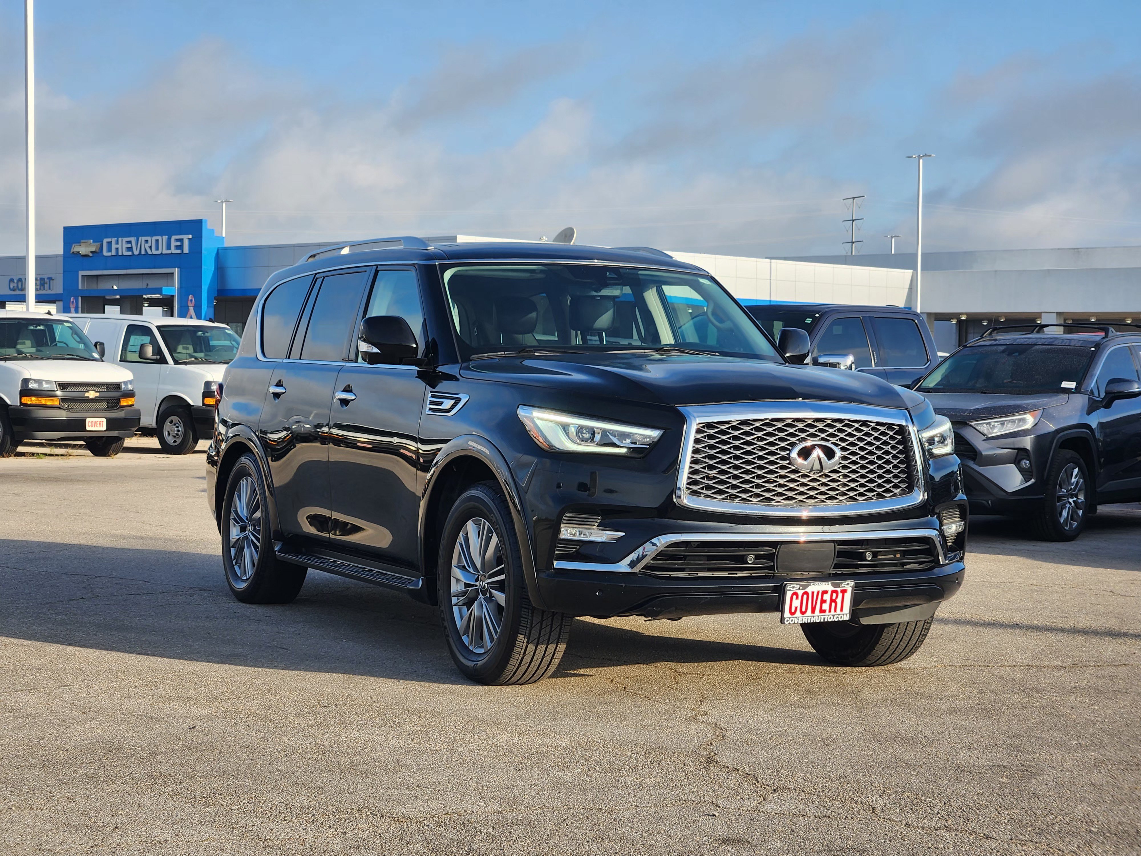 Used 2021 INFINITI QX80 Luxe AWD/4WD image 3