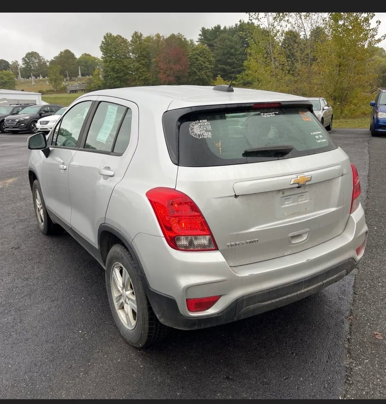 Used 2018 Chevrolet Trax LS image 2